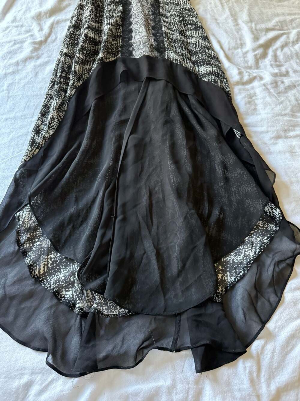 BCBGMaxAzria - Picture 5 of 6